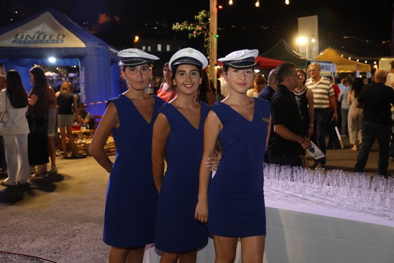 Byblos en Blanc et Rose